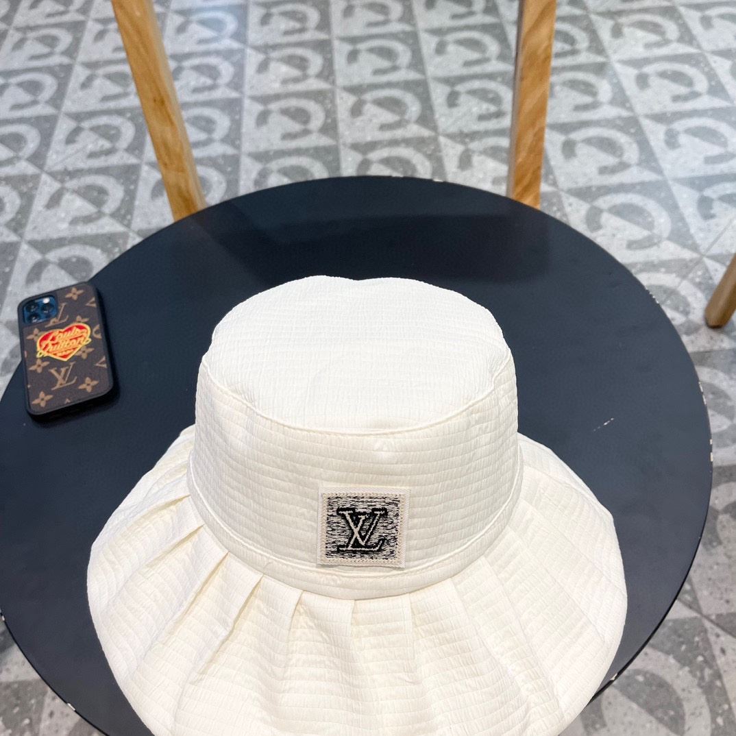 Louis Vuitton Caps